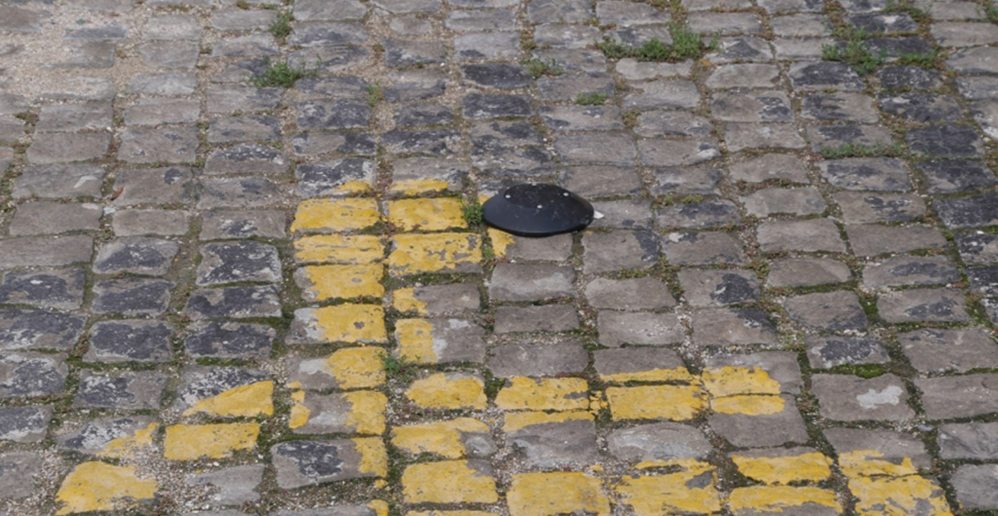 INSTALAÇÃO DE SENSORES EM LUGARES DE ESTACIONAMENTO PARA PESSOAS COM MOBILIDADE CONDICIONADA